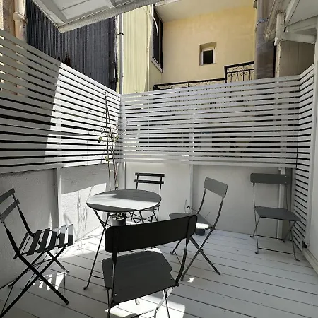 Appartamento Sapfous 10 - 2 Bedroom Lefkáda